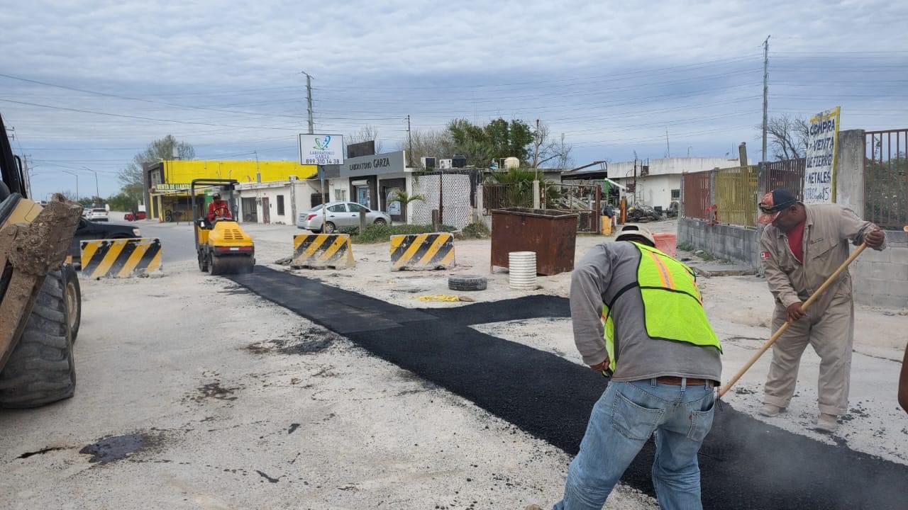 Rehabilitan Municipio y COMAPA drenaje de avenida México